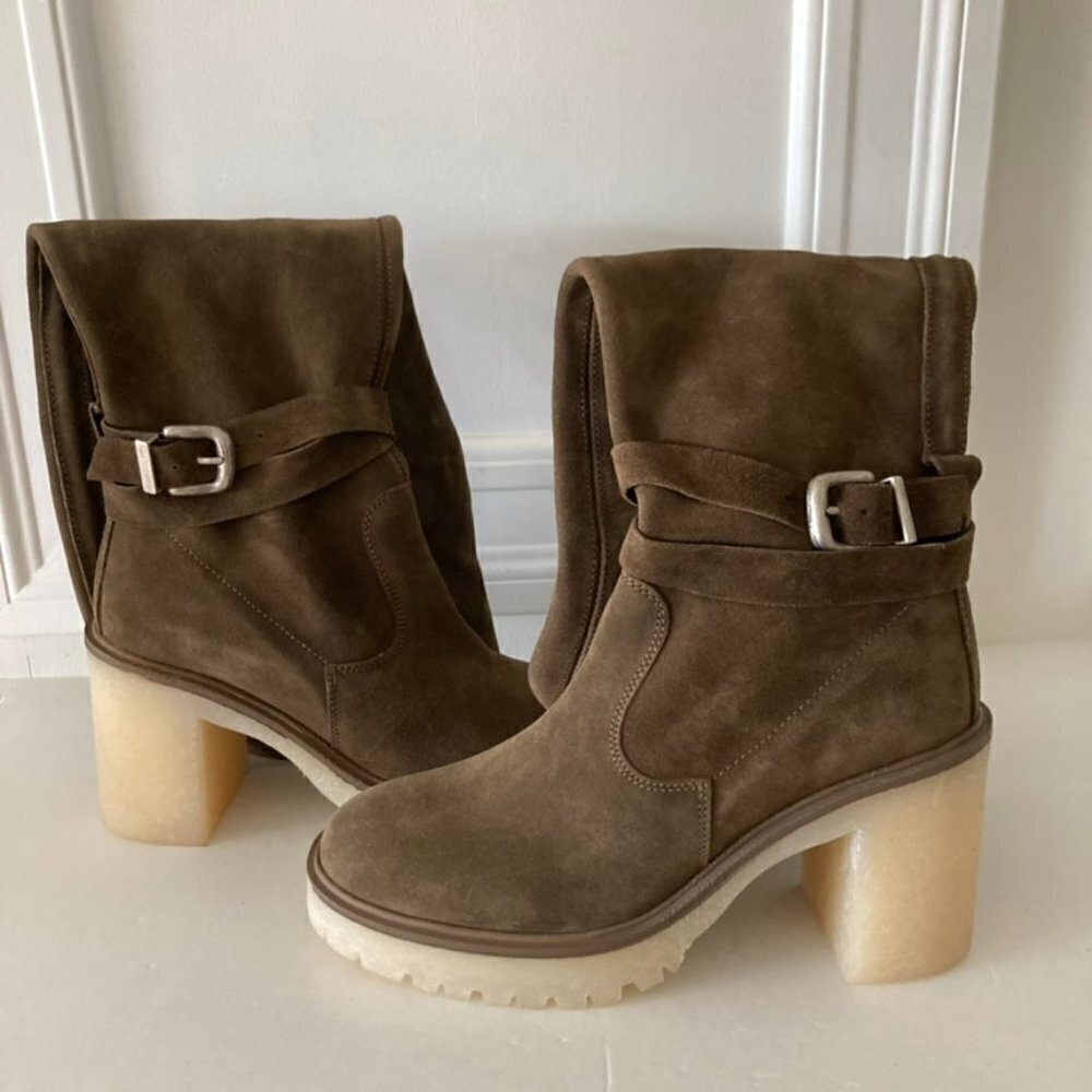 NWOT Free People Jasper Tall Brown Suede Heeled Boots